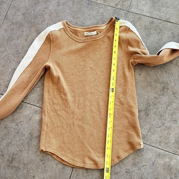 NWT..Free People Thermal top - Picture 6 of 9